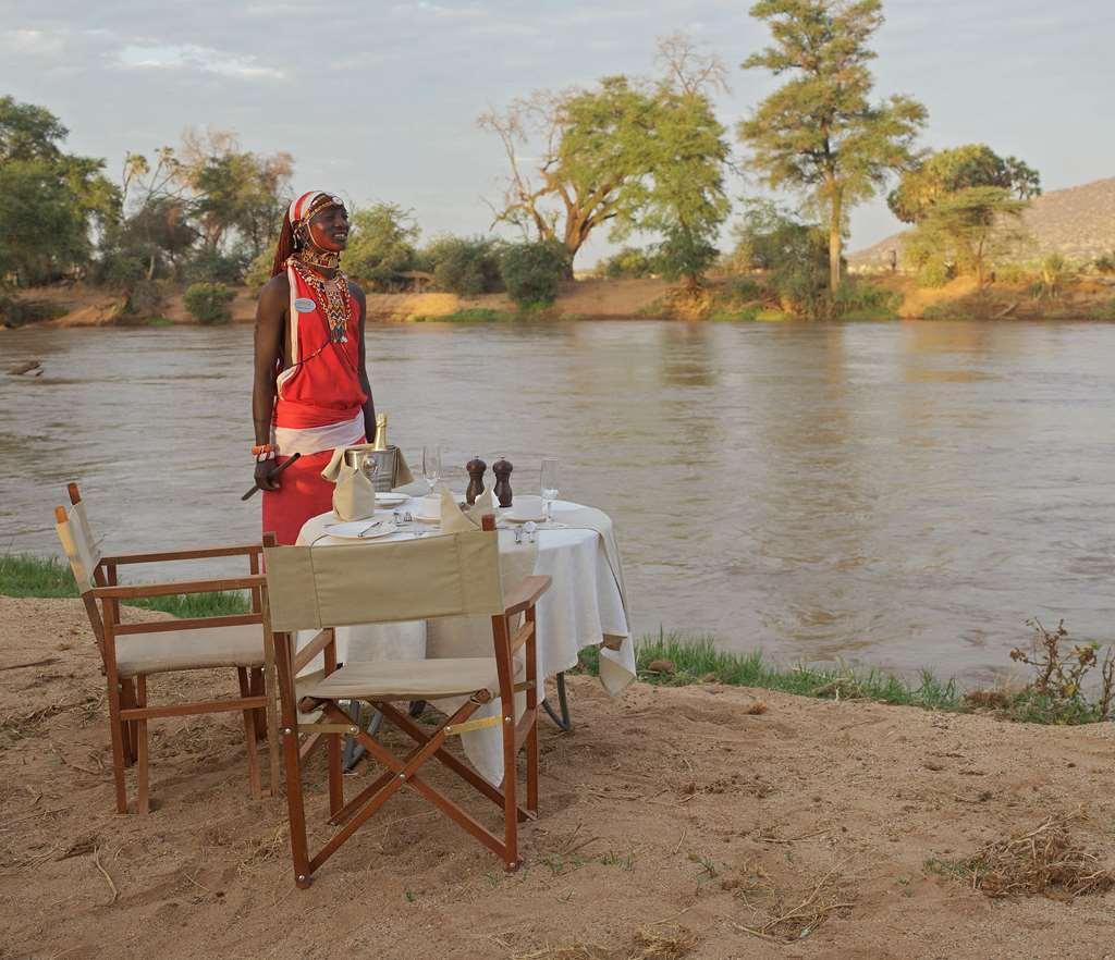 Hotel Ashnil Samburu Camp Restaurant foto